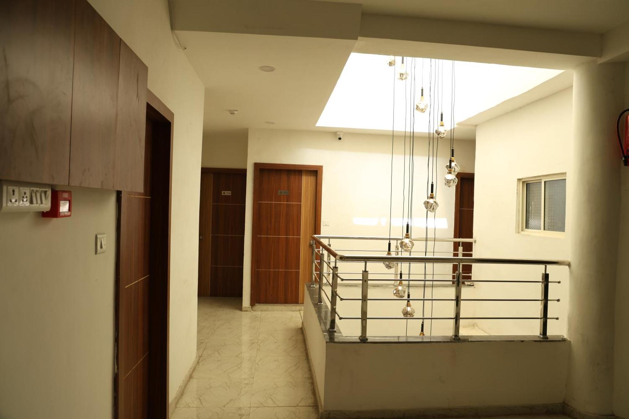 Hotel Aaram Kalupur Ahmedabad Exteriör bild